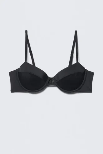 Top de bikini con aros y relleno – Negro