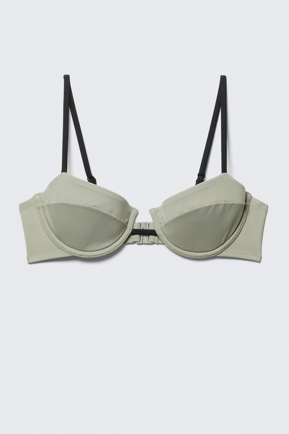 Top de bikini con aros y relleno – Verde caqui claro Top de bikini con aros y relleno – Verde caqui claro