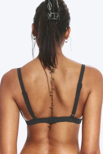 Top de bikini con cuello en V acanalado – Gris oscuro