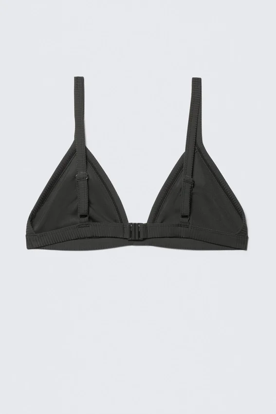 Top de bikini con cuello en V acanalado – Gris oscuro Top de bikini con cuello en V acanalado – Gris oscuro