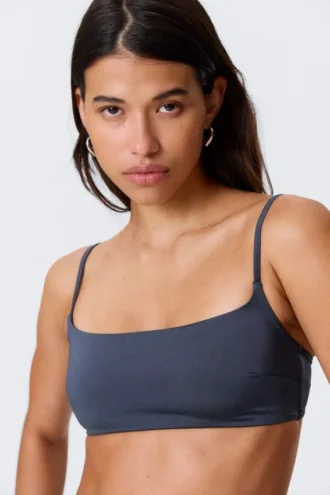 Top de bikini con cuello redondo – Azul oscuro Top de bikini con cuello redondo – Azul oscuro