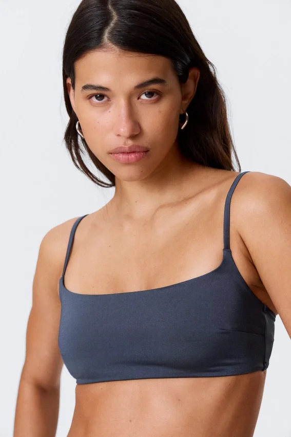 Top de bikini con cuello redondo – Azul oscuro Top de bikini con cuello redondo – Azul oscuro