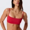 Top de bikini con cuello redondo – Rojo brillante Top de bikini con cuello redondo – Rojo brillante