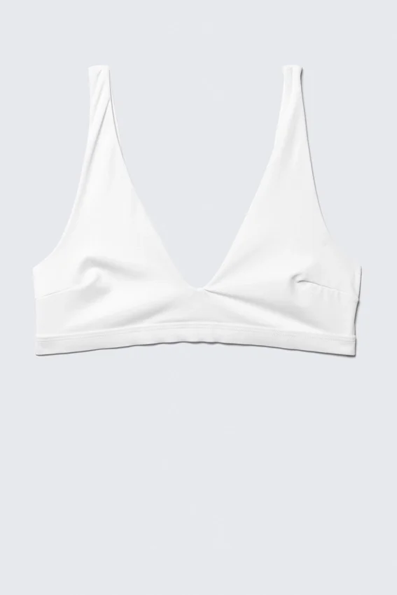 Top de bikini con escote pronunciado y ajuste elástico – Blanco Top de bikini con escote pronunciado y ajuste elástico – Blanco