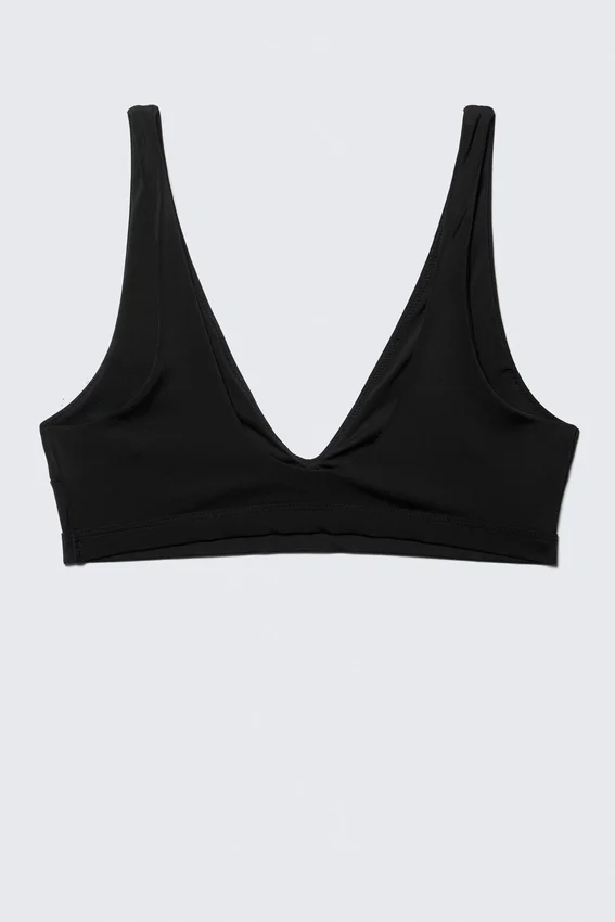 Top de bikini con escote pronunciado y ajuste elástico – Negro Top de bikini con escote pronunciado y ajuste elástico – Negro
