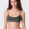 Top de bikini con lazos en la espalda y purpurina – Gris – Purpurina Top de bikini con lazos en la espalda y purpurina – Gris – Purpurina