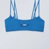 Top de bikini con tirantes en capas – Azul brillante Top de bikini con tirantes en capas – Azul brillante