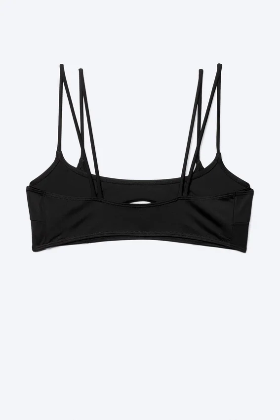 Top de bikini con tirantes en capas – Negro Top de bikini con tirantes en capas – Negro