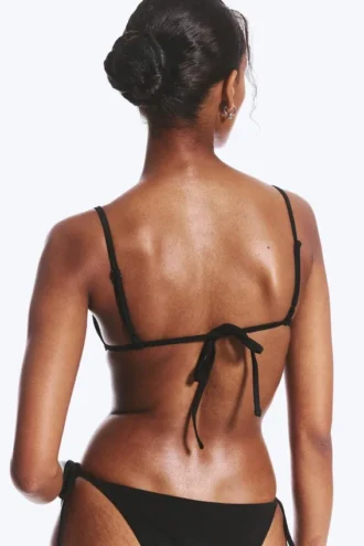 Top de bikini con tirantes y escote cuadrado – Negro