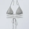 Top de bikini cruzado con pedrería – Gris – Pedrería Top de bikini cruzado con pedrería – Gris – Pedrería