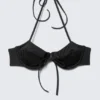 Top de bikini halter con tirantes y aros – Negro Top de bikini halter con tirantes y aros – Negro