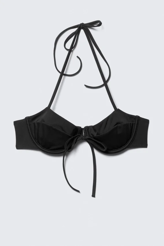 Top de bikini halter con tirantes y aros – Negro Top de bikini halter con tirantes y aros – Negro