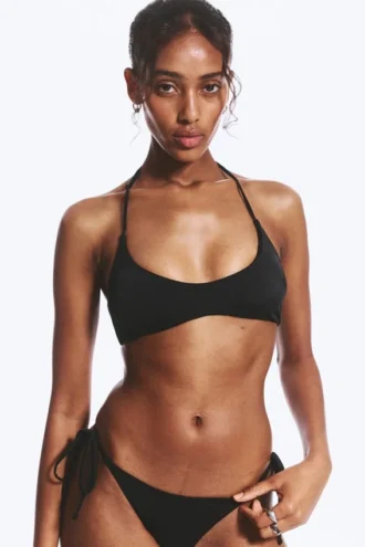 Top de bikini halter Turn – Negro