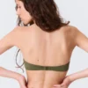 Top de bikini minimalista con cuello halter – Verde oscuro Top de bikini minimalista con cuello halter – Verde oscuro