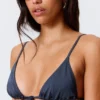 Top de bikini triangular – Azul oscuro Top de bikini triangular – Azul oscuro