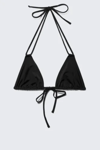 Top de bikini triangular con cuello halter – Negro