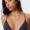 Top de bikini triangular con espalda nadadora – Azul oscuro brillante Top de bikini triangular con espalda nadadora – Azul oscuro brillante
