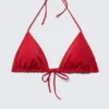 Top de bikini triangular con lazos – Rojo brillante Top de bikini triangular con lazos – Rojo brillante