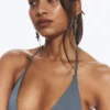 Top de bikini triangular con tirantes – Azul medio apagado Top de bikini triangular con tirantes – Azul medio apagado