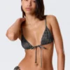 Top de bikini triangular estampado – Gris oscuro estampado Top de bikini triangular estampado – Gris oscuro estampado