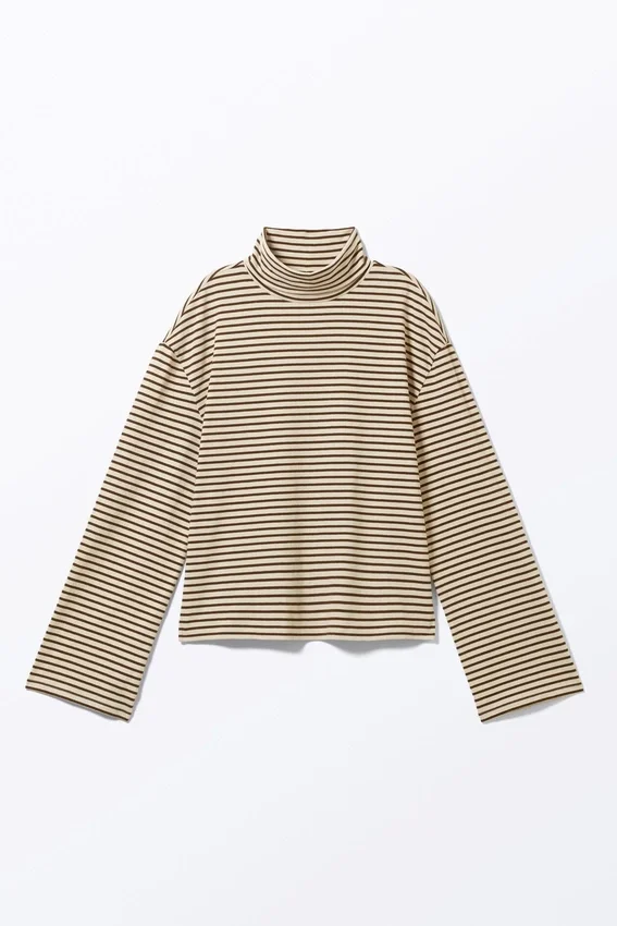 Top de cuello alto falso y manga larga de corte recto – Rayas beige y marrón oscuro Top de cuello alto falso y manga larga de corte recto – Rayas beige y marrón oscuro