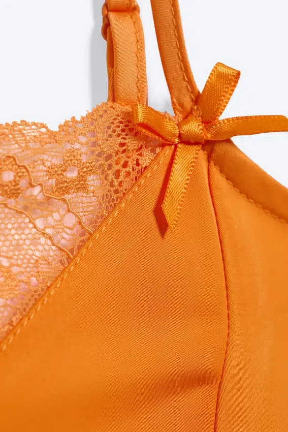 Top de encaje satinado – Naranja Top de encaje satinado – Naranja