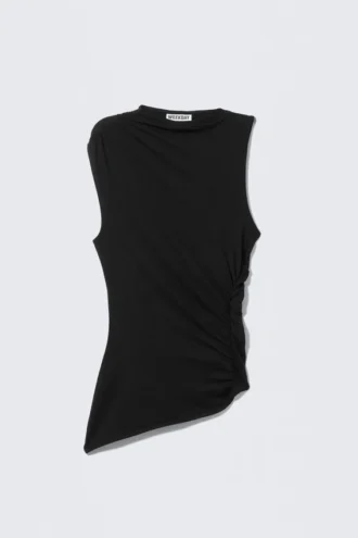 Top de lyocell drapeado de corte ajustado – Negro