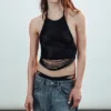 Top de malla con cuello halter y pedrería – Negro Top de malla con cuello halter y pedrería – Negro