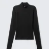 Top de malla de manga larga y cuello alto – Negro Top de malla de manga larga y cuello alto – Negro