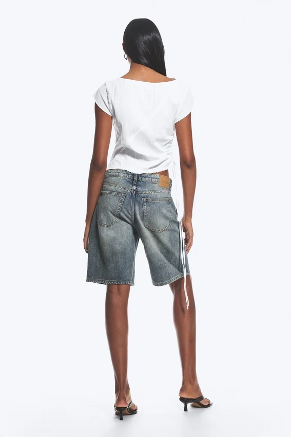 Top de manga corta con fruncidos – Blanco Top de manga corta con fruncidos – Blanco