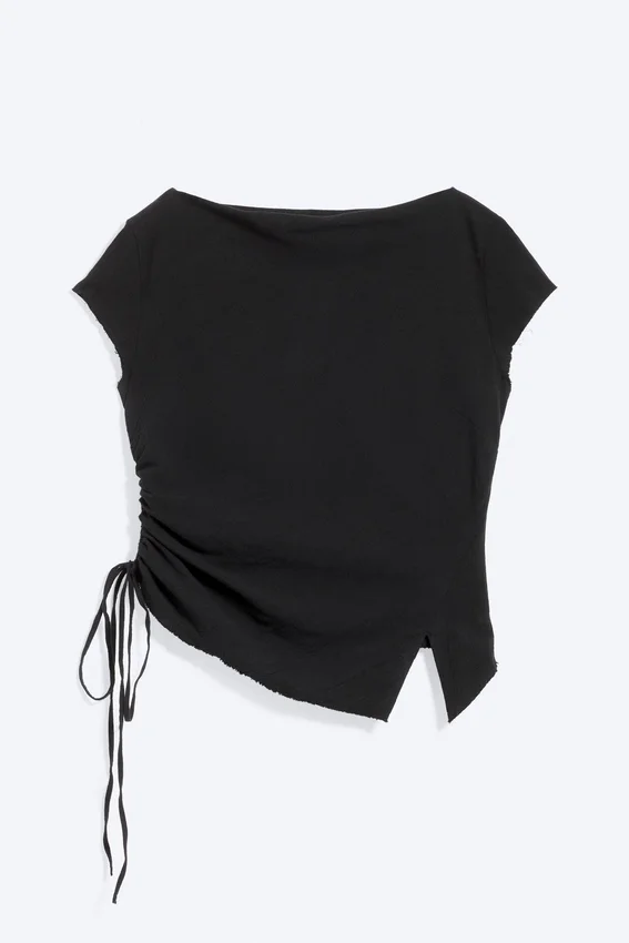 Top de manga corta con fruncidos – Negro Top de manga corta con fruncidos – Negro