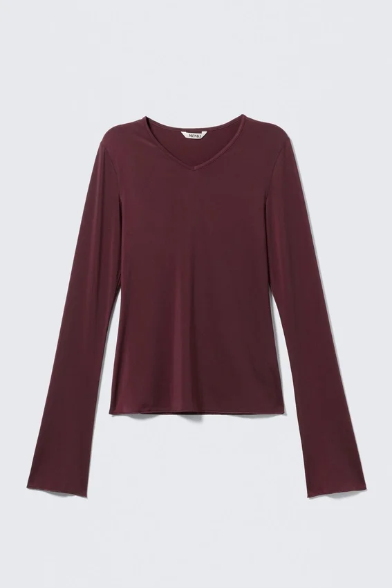 Top de manga larga con cuello en V – Burdeos Top de manga larga con cuello en V – Burdeos