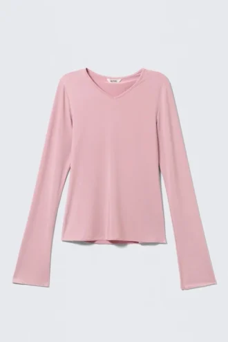 Top de manga larga con cuello en V – Rosa claro