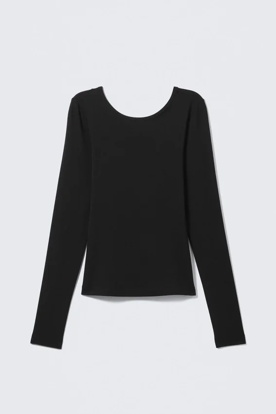Top de manga larga con espalda profunda – Negro Top de manga larga con espalda profunda – Negro