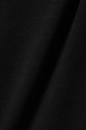 Top de manga larga con hombros descubiertos – Negro