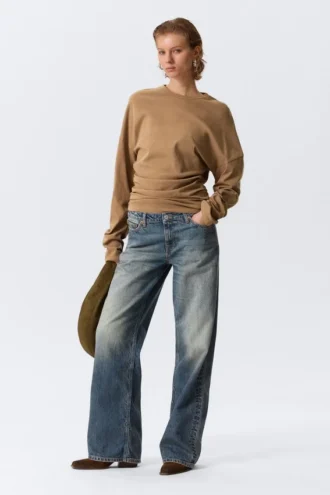Top de manga larga con pliegues – Beige oscuro