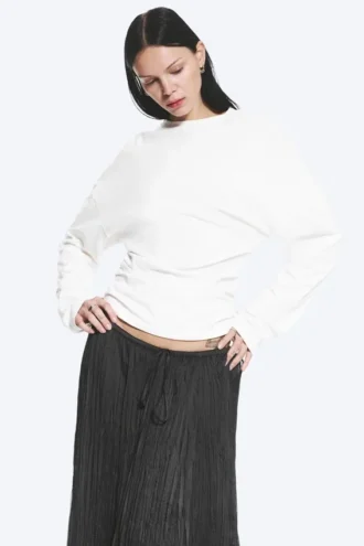 Top de manga larga con pliegues – Blanco