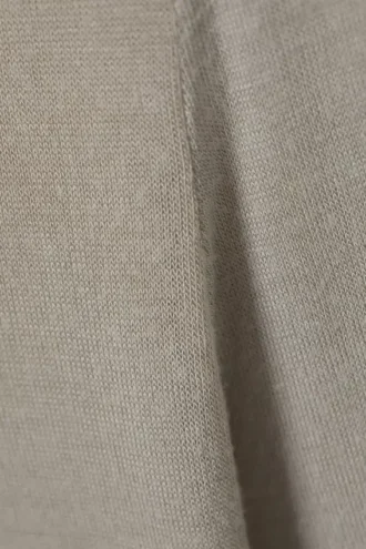 Top de manga larga suave y transparente – Gris claro