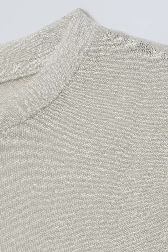 Top de manga larga suave y transparente – Gris claro Top de manga larga suave y transparente – Gris claro