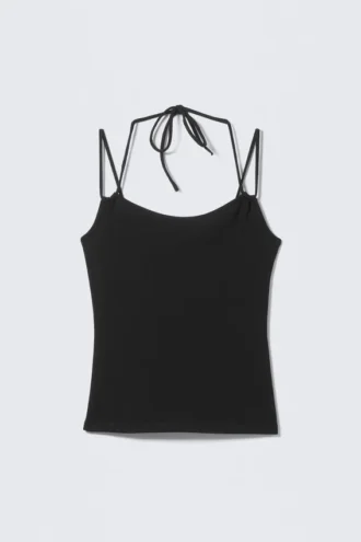 Top de tirantes con cuello halter y corte entallado – Negro