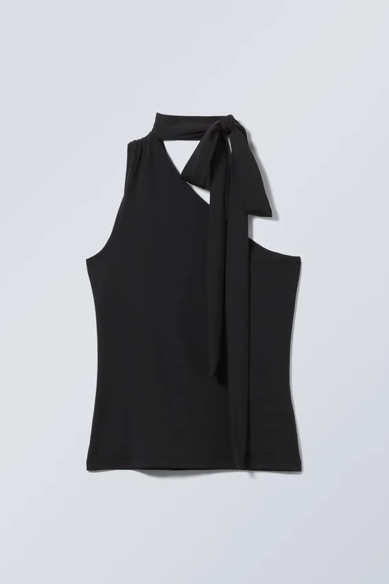 Top de tirantes y un solo hombro – Negro Top de tirantes y un solo hombro – Negro