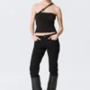 Top de traje con hebilla y un solo hombro de Faustina C – Negro