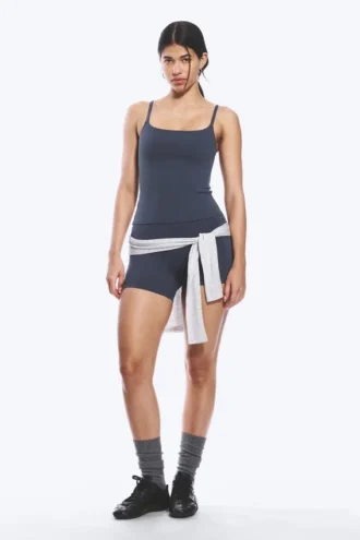 Top deportivo con tirantes – Azul marino