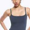 Top deportivo con tirantes – Azul marino Top deportivo con tirantes – Azul marino