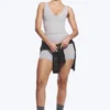 Top deportivo corto con escote pronunciado – Gris Top deportivo corto con escote pronunciado – Gris