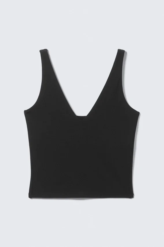 Top deportivo corto con escote pronunciado – Negro Top deportivo corto con escote pronunciado – Negro