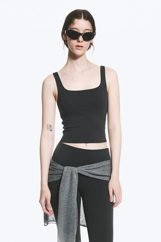 Top deportivo corto – Gris oscuro Top deportivo corto – Gris oscuro