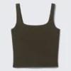 Top deportivo corto – Marrón oscuro Top deportivo corto – Marrón oscuro