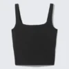 Top deportivo corto – Negro Top deportivo corto – Negro