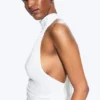 Top drapeado con cuello halter – Blanco Top drapeado con cuello halter – Blanco